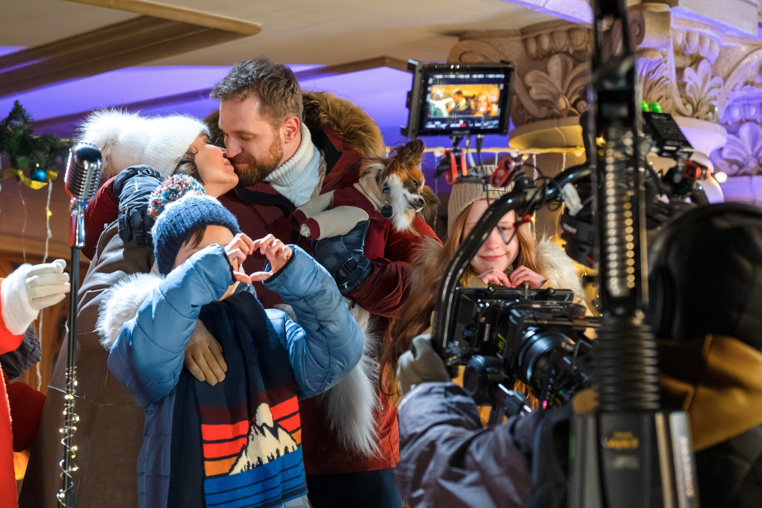 Коли покажуть сімейну комедію «S Миколай та загублений лист»_42282